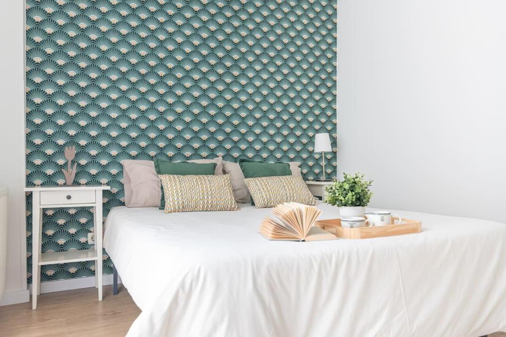 Centrico Y Comodo Apartamento Con Parking Privado Santander Exteriör bild