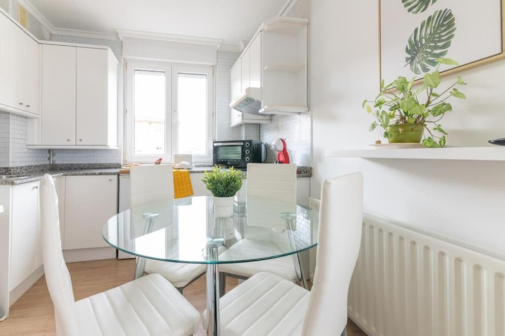 Centrico Y Comodo Apartamento Con Parking Privado Santander Exteriör bild